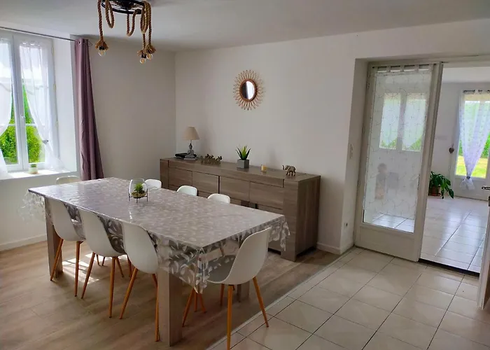 Chez Cheynaud Vakantiehuis Celles (Dordogne)